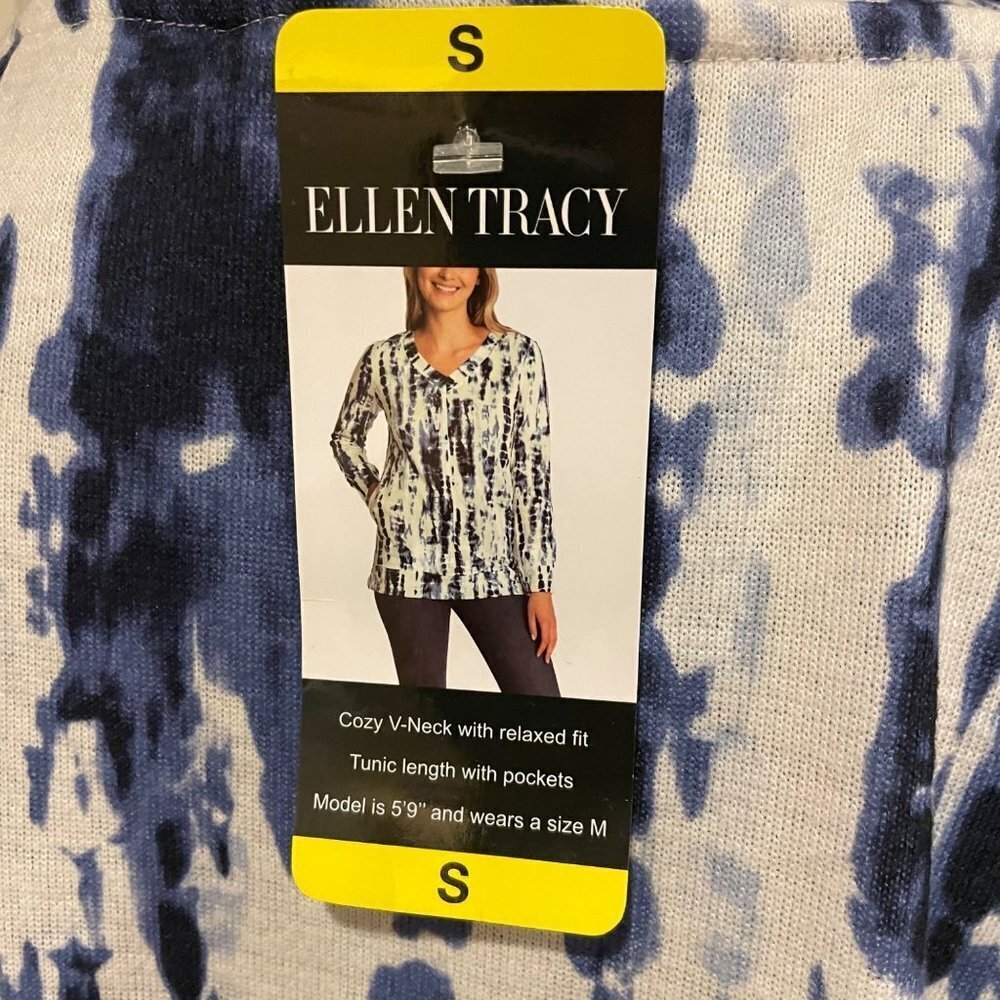 Ellen Tracy Women's Cozy V-neck Tunic with Pockets Color: Multicolor - Picture 4 of 5